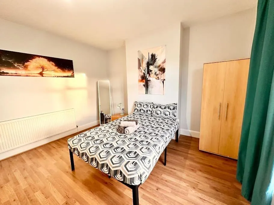 4 Bedroom House In Se4 Londýn 0*,  Velká Británie
