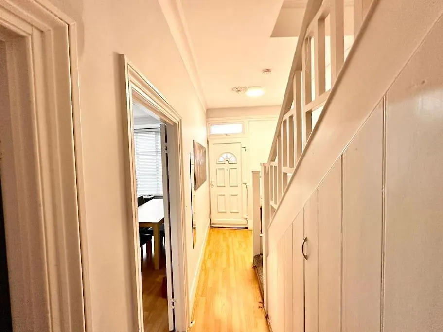 4 Bedroom House In Se4 Londýn 0*,